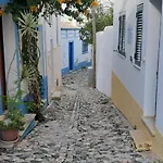 شقة Edificio Tomas 1 *